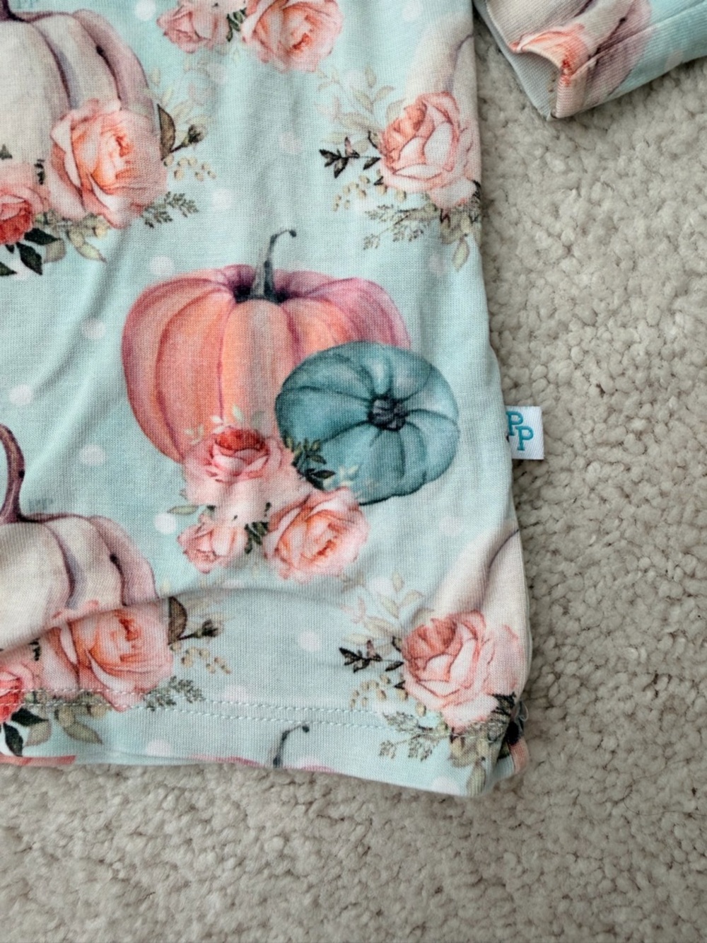 Posh Peanut Jackie Print Long Sleeve Pajama Set - Picture 5 of 15